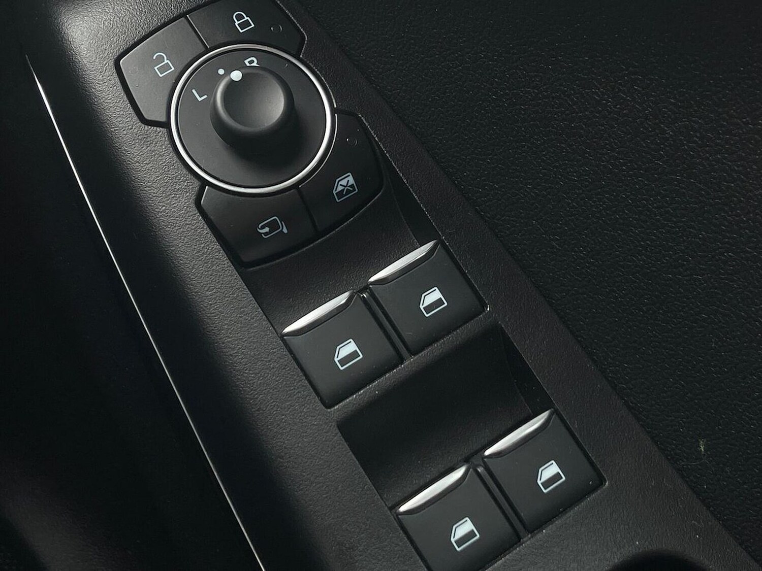 Used Ford Puma 2024 for sale - 78194369: Photo 23