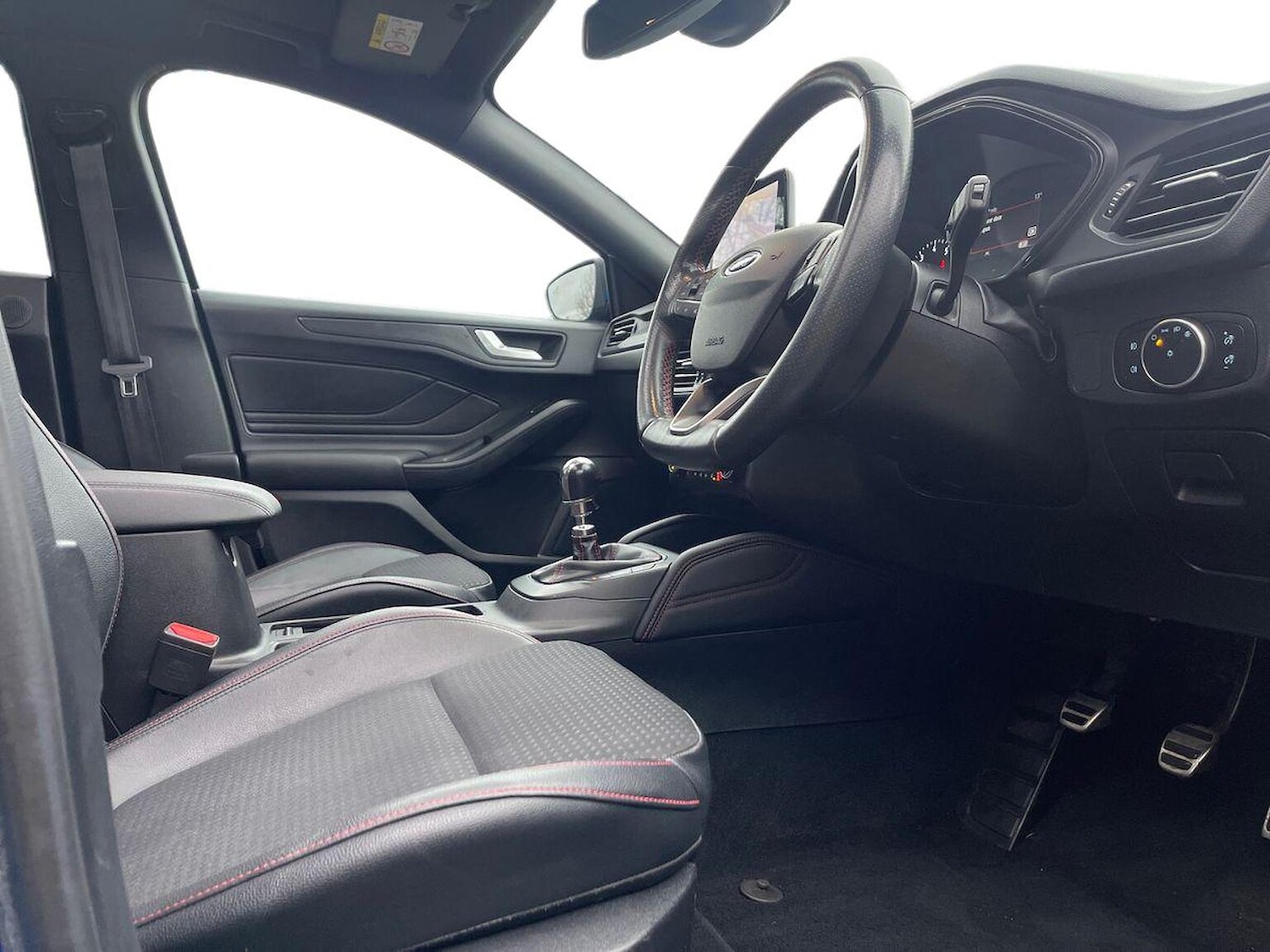 Used Ford Focus 2019 for sale - 76885029: Photo 15