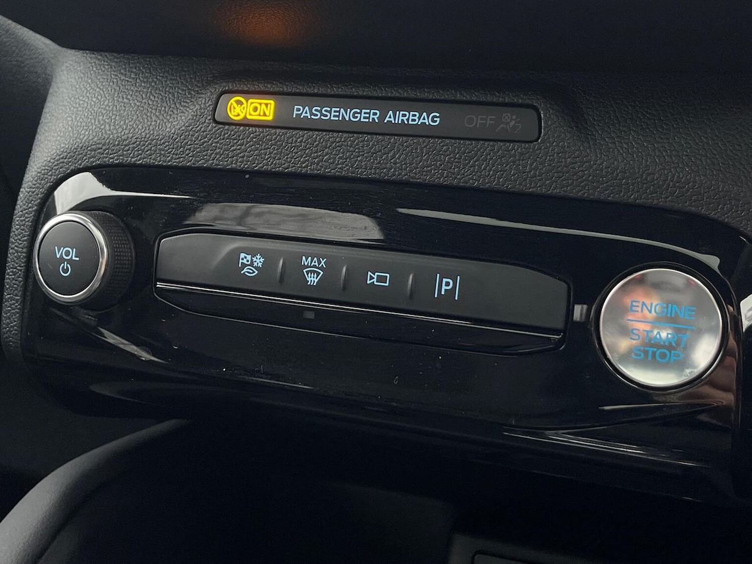 Used Ford Kuga 2024 for sale - 77008329: Photo 27