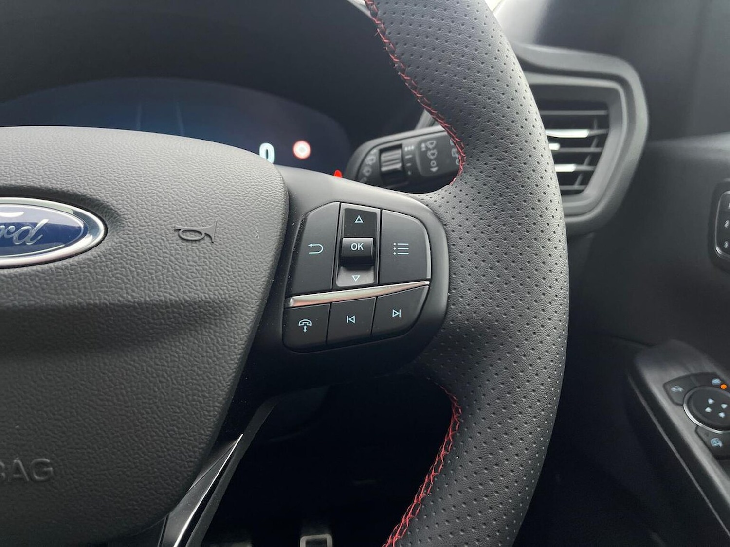 Used Ford Kuga 2024 for sale - 77008329: Photo 29