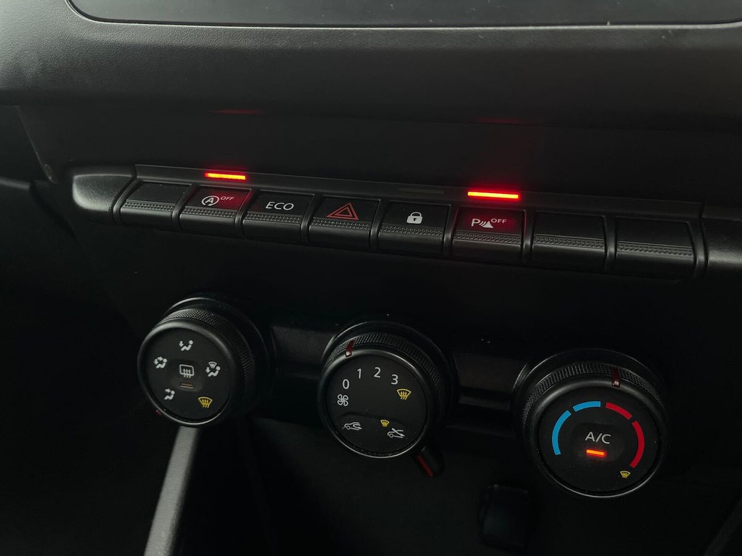 Used Dacia Duster 2020 for sale - 77056668: Photo 27