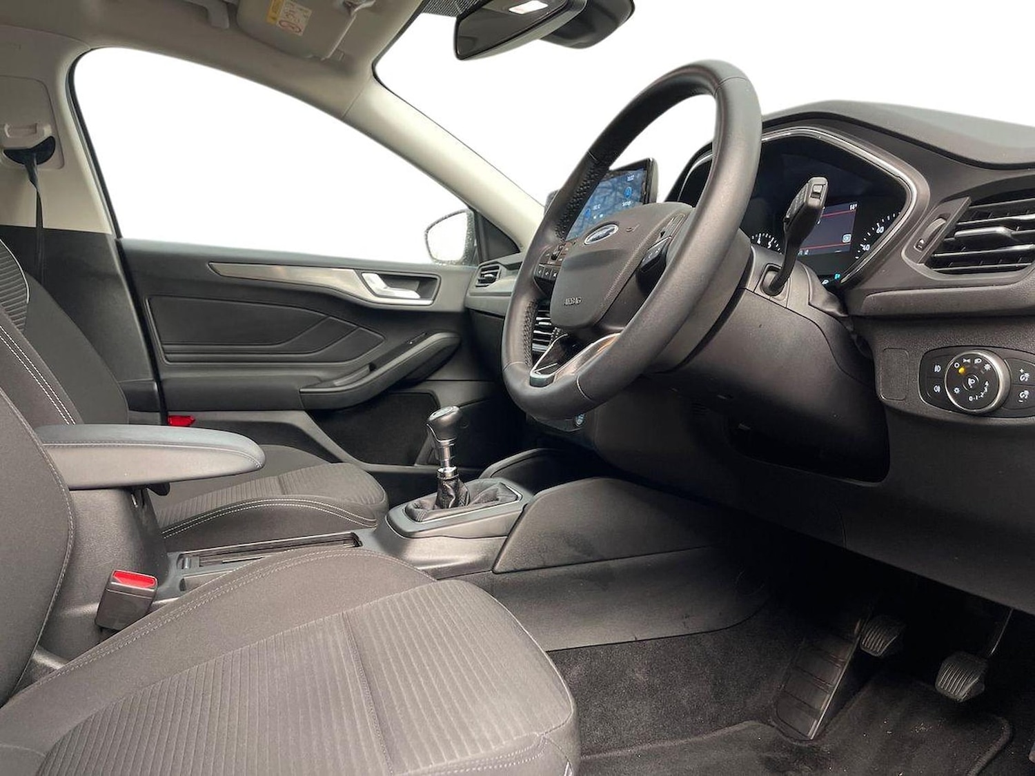 Used Ford Focus 2023 for sale - 76853952: Photo 15