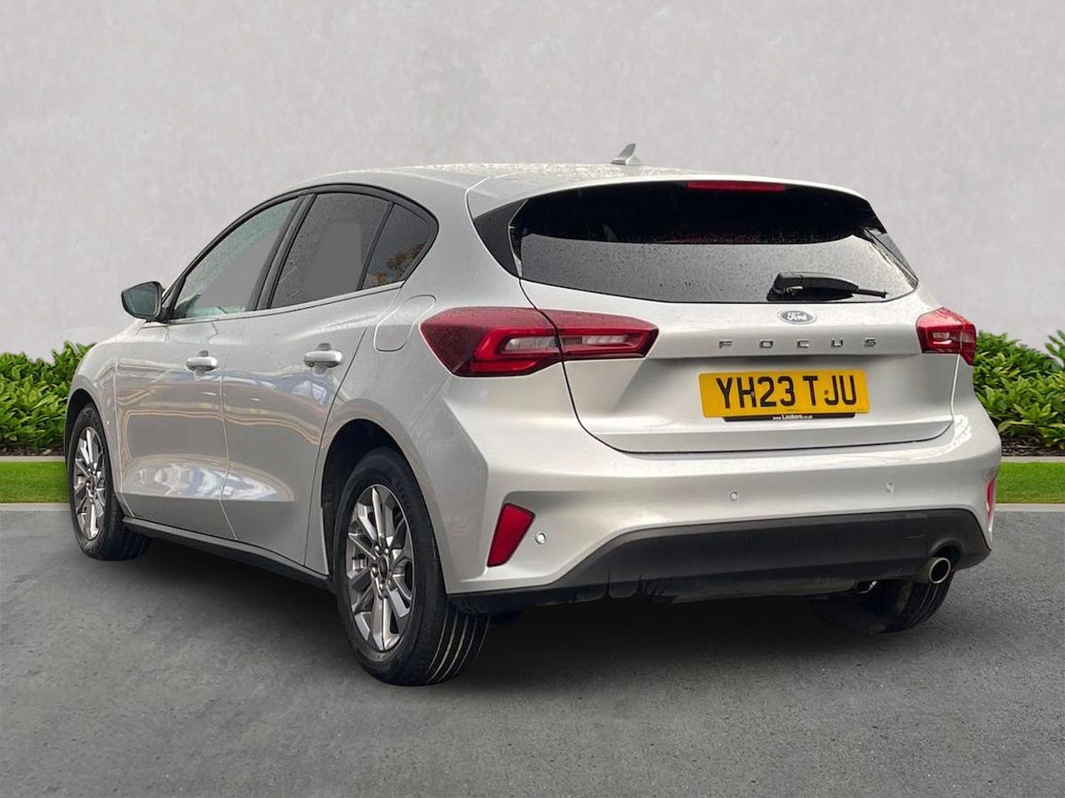 Used Ford Focus 2023 for sale - 76853952: Photo 2