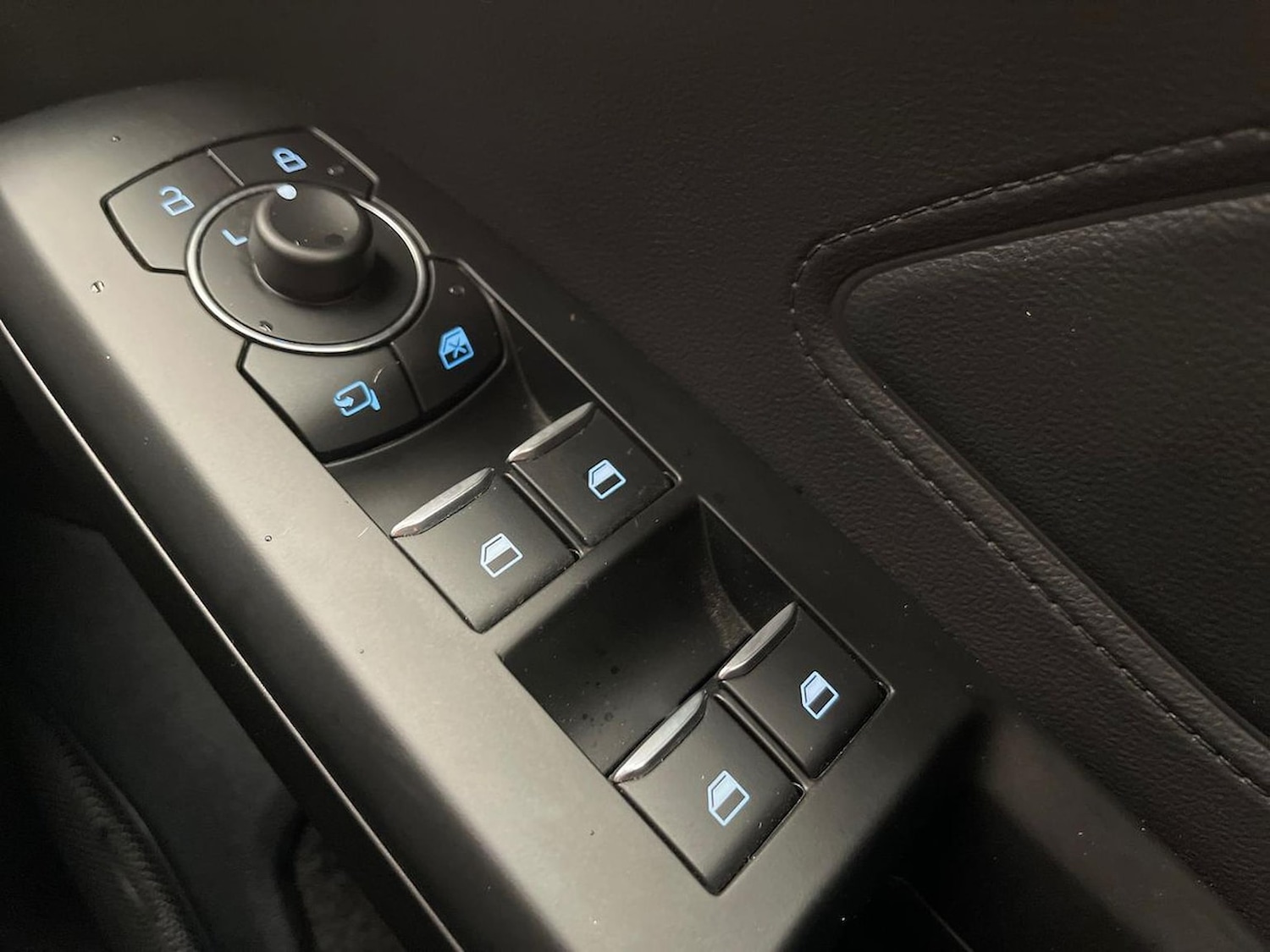 Used Ford Focus 2023 for sale - 76853952: Photo 21