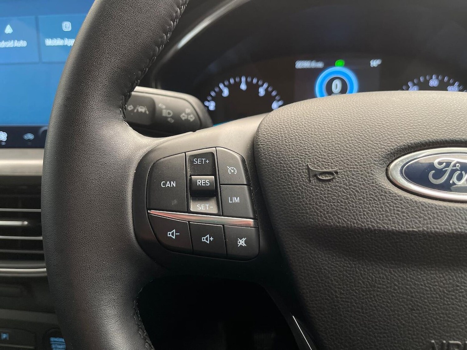 Used Ford Focus 2023 for sale - 76853952: Photo 26