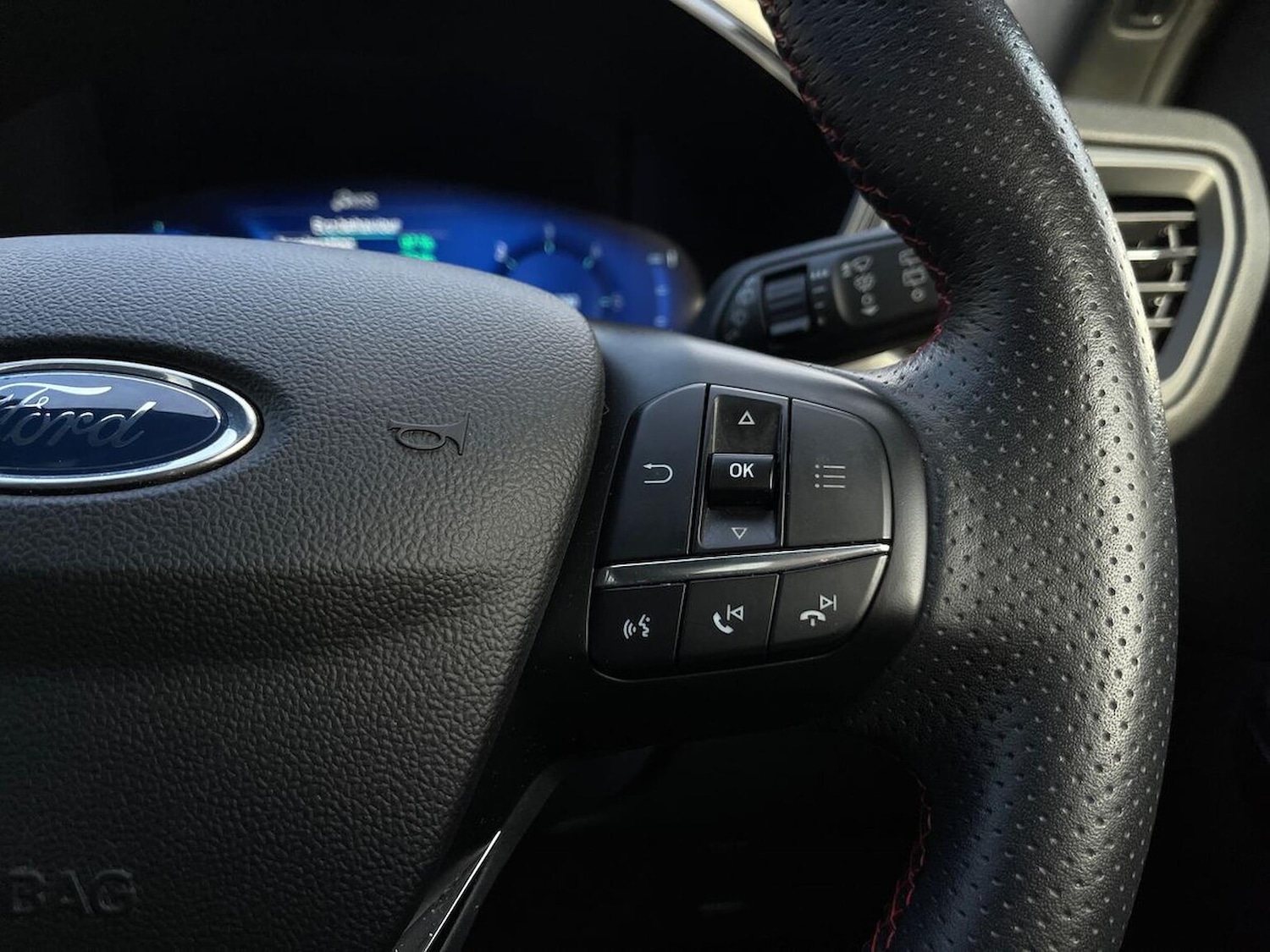 Used Ford Kuga 2021 for sale - 76650203: Photo 27