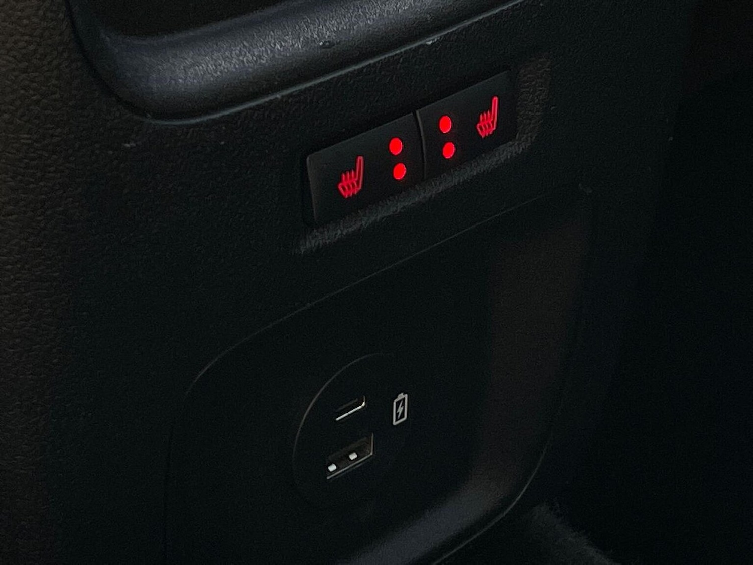 Used Ford Kuga 2021 for sale - 76392503: Photo 44