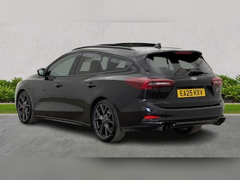 Used Ford Focus 2025 for sale - 76281159: Photo 2