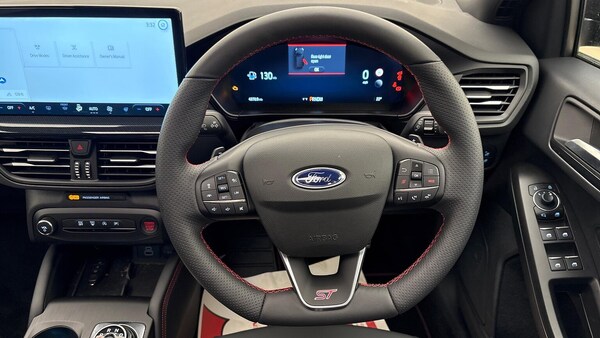 Used Ford Focus 2025 for sale - 76281159: Photo 9