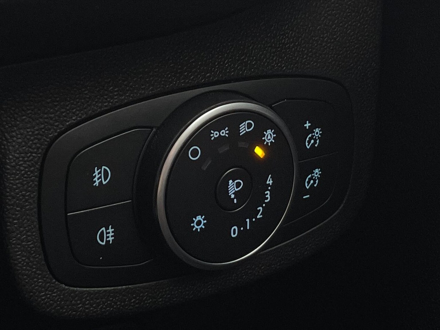 Used Ford Fiesta 2019 for sale - 76974548: Photo 41