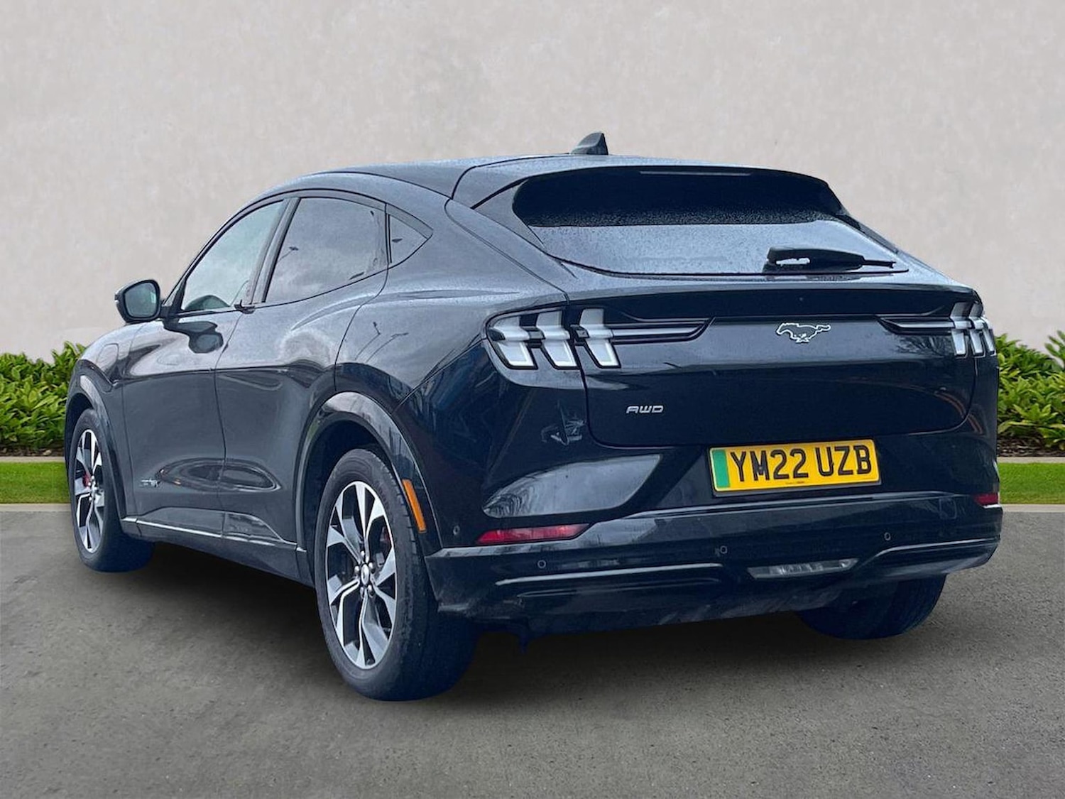 Used Ford Mustang Mach-E 2022 for sale - 77489280: Photo 2