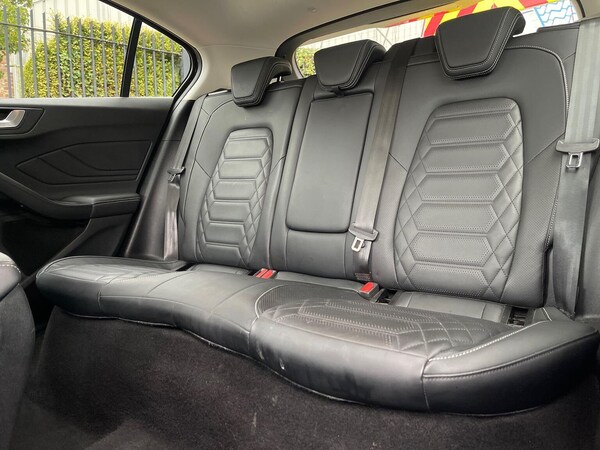 Used Ford Focus 2022 for sale - 76194467: Photo 16