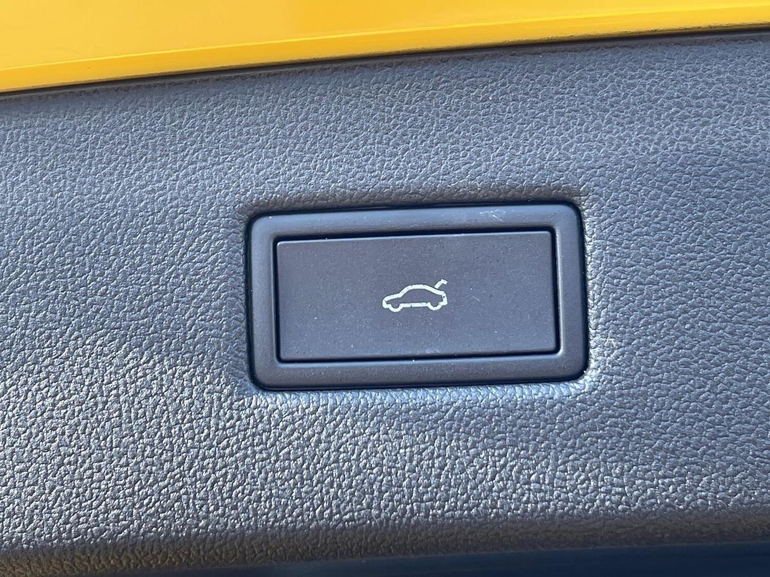 Used Ford Capri 2024 for sale - 78194325: Photo 37