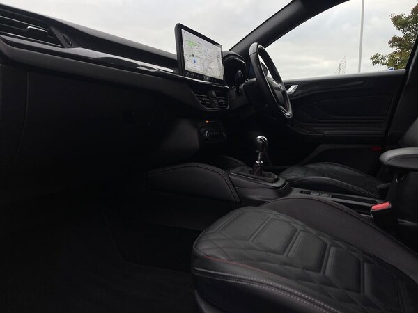 Used Ford Focus 2022 for sale - 76310130: Photo 13