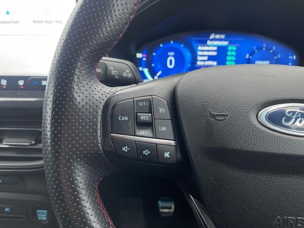 Used Ford Focus 2022 for sale - 76310130: Photo 26