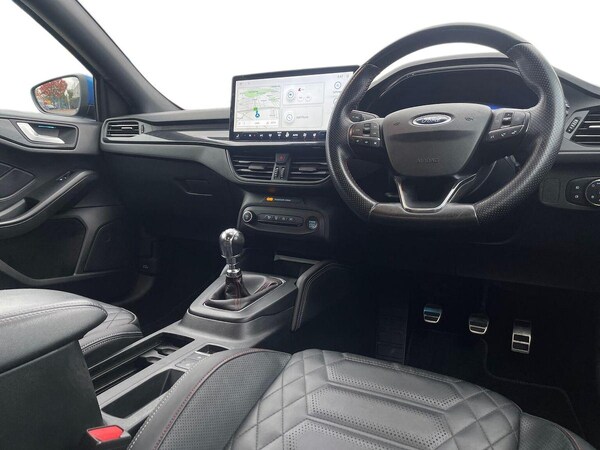 Used Ford Focus 2022 for sale - 76310130: Photo 7