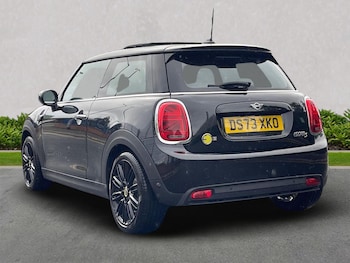Used MINI Hatch 2023 for sale - 75962403: Photo