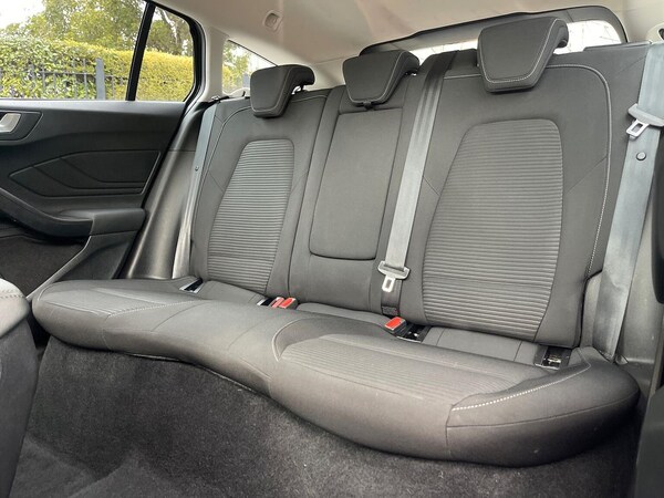 Used Ford Focus 2021 for sale - 76064364: Photo 16