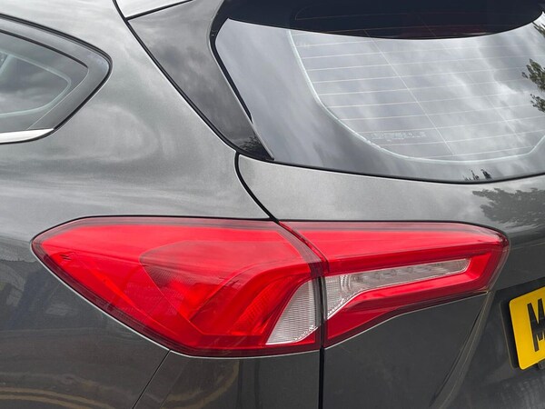 Used Ford Focus 2021 for sale - 76064364: Photo 36