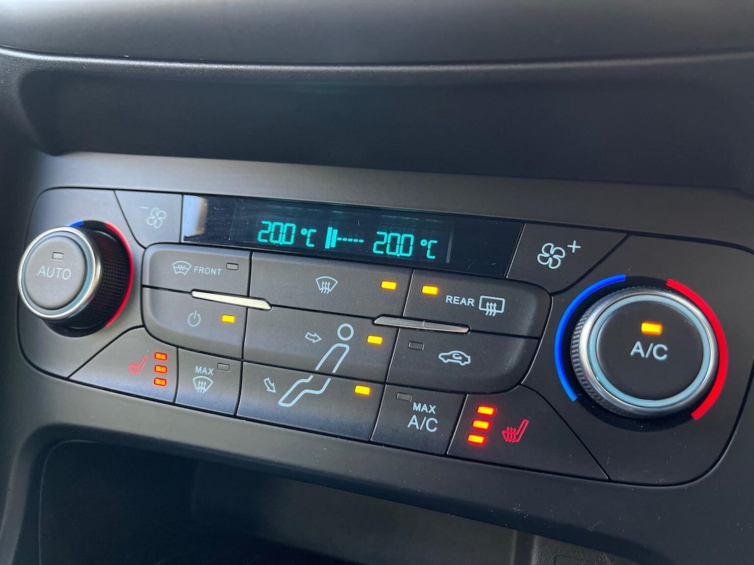 Used Ford Focus 2017 for sale - 76396882: Photo 25