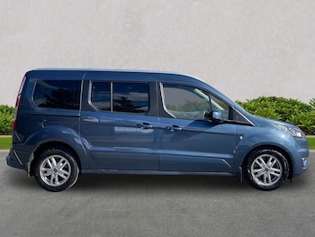 Used Ford Grand Tourneo Connect 2020 for sale - 76449594: Photo