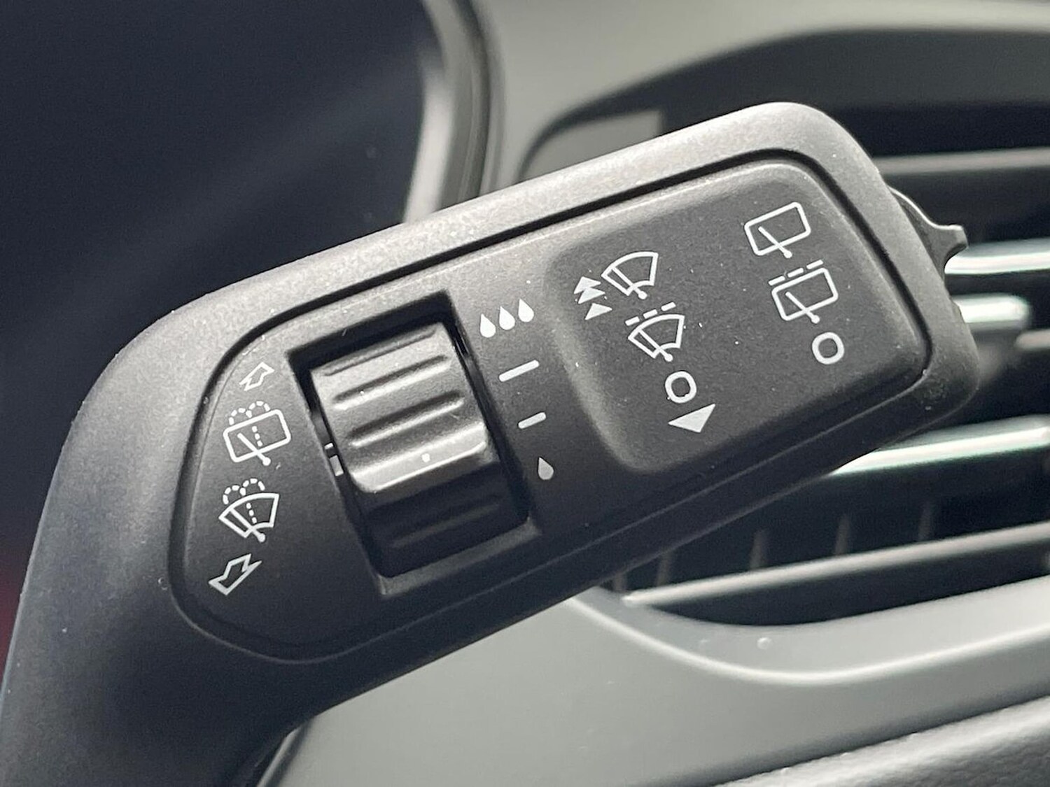 Used Ford Kuga 2025 for sale - 78194304: Photo 31