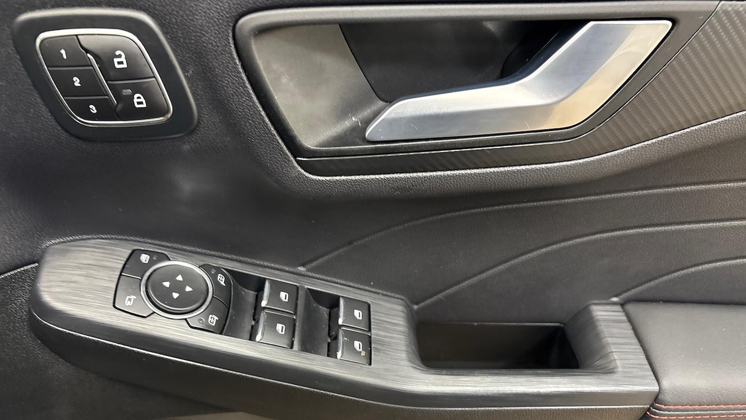 Used Ford Kuga 2024 for sale - 77056697: Photo 28