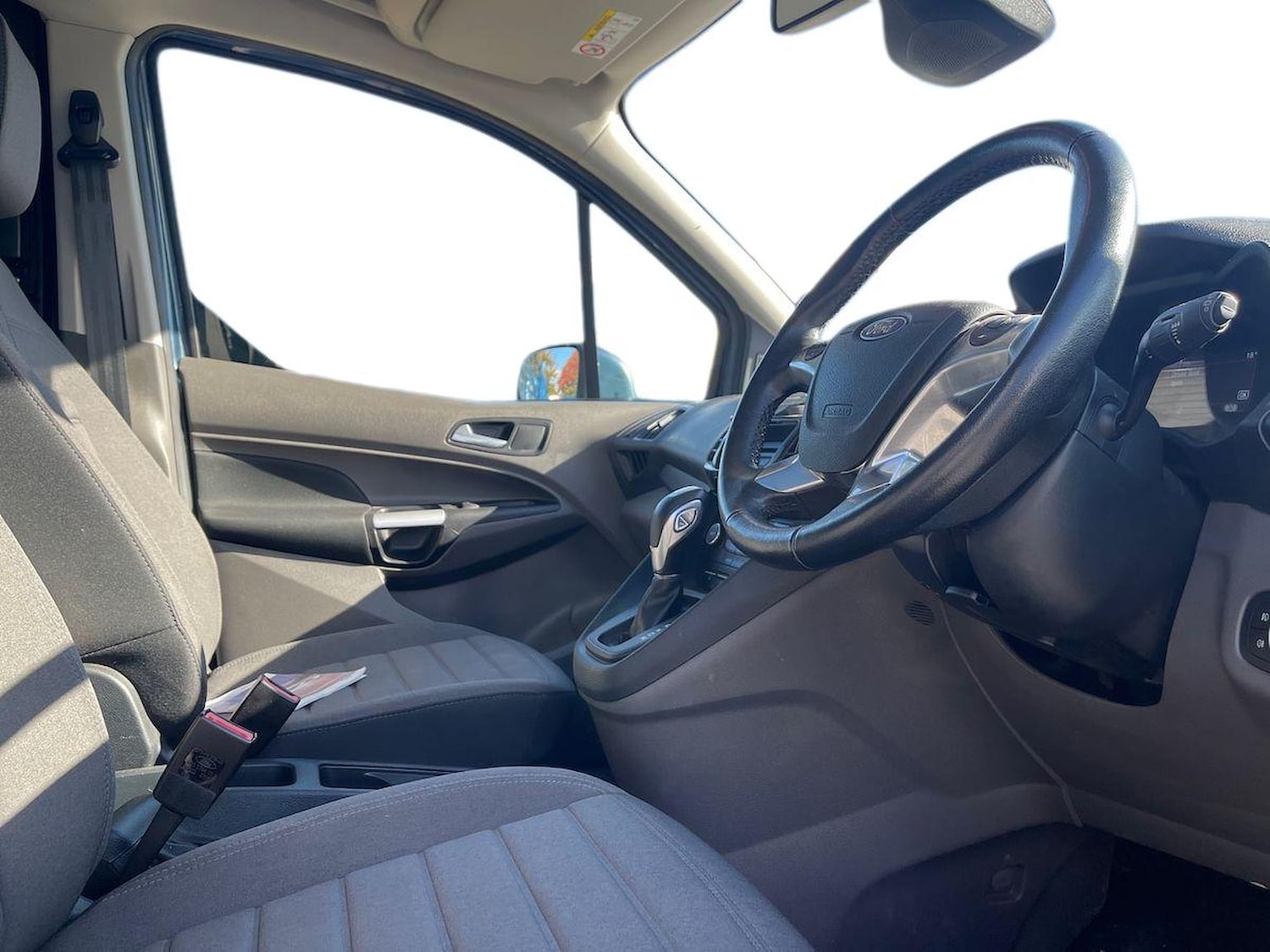 Used Ford Grand Tourneo Connect 2020 for sale - 76577191: Photo 15