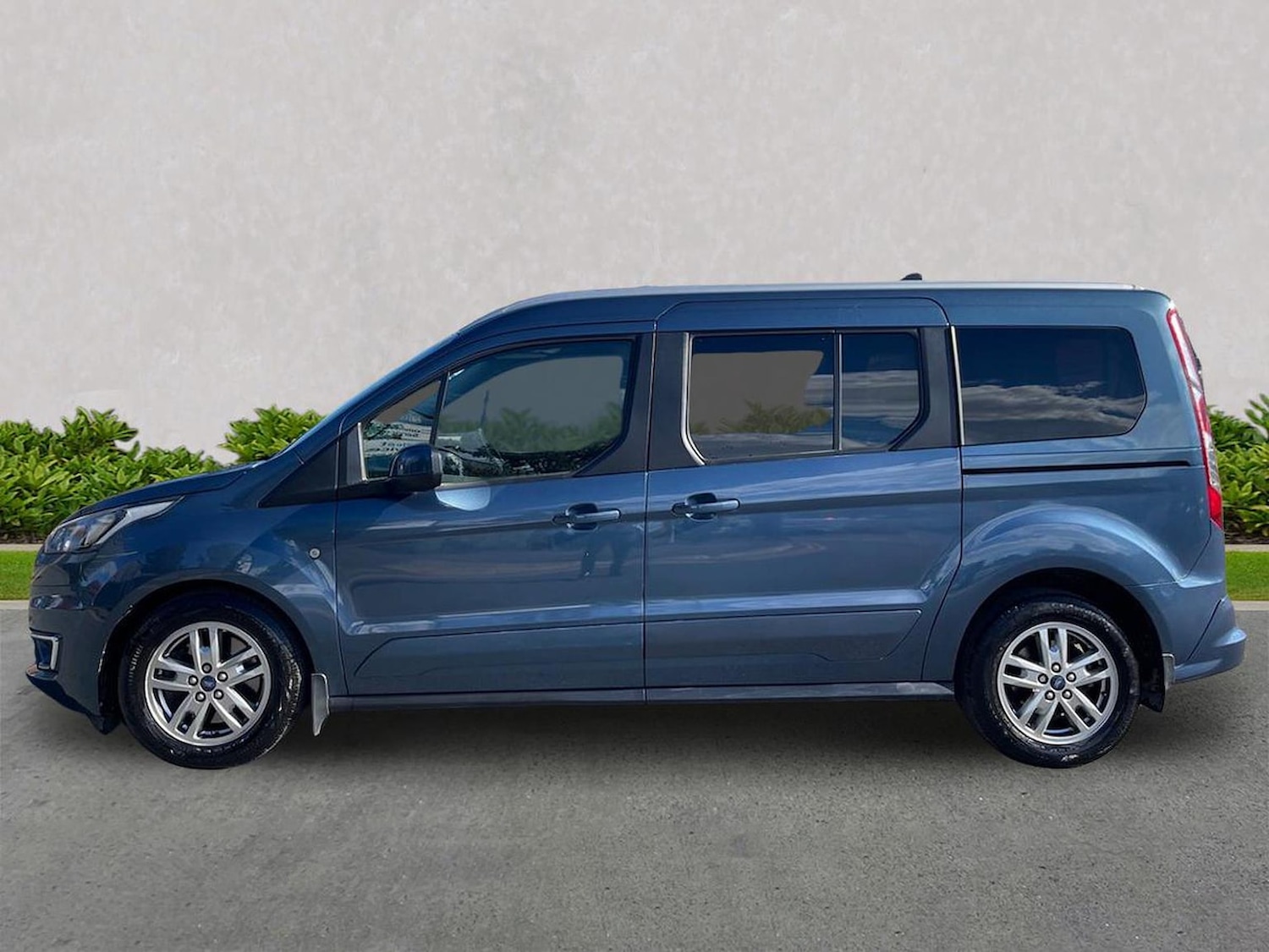 Used Ford Grand Tourneo Connect 2020 for sale - 76577191: Photo 19