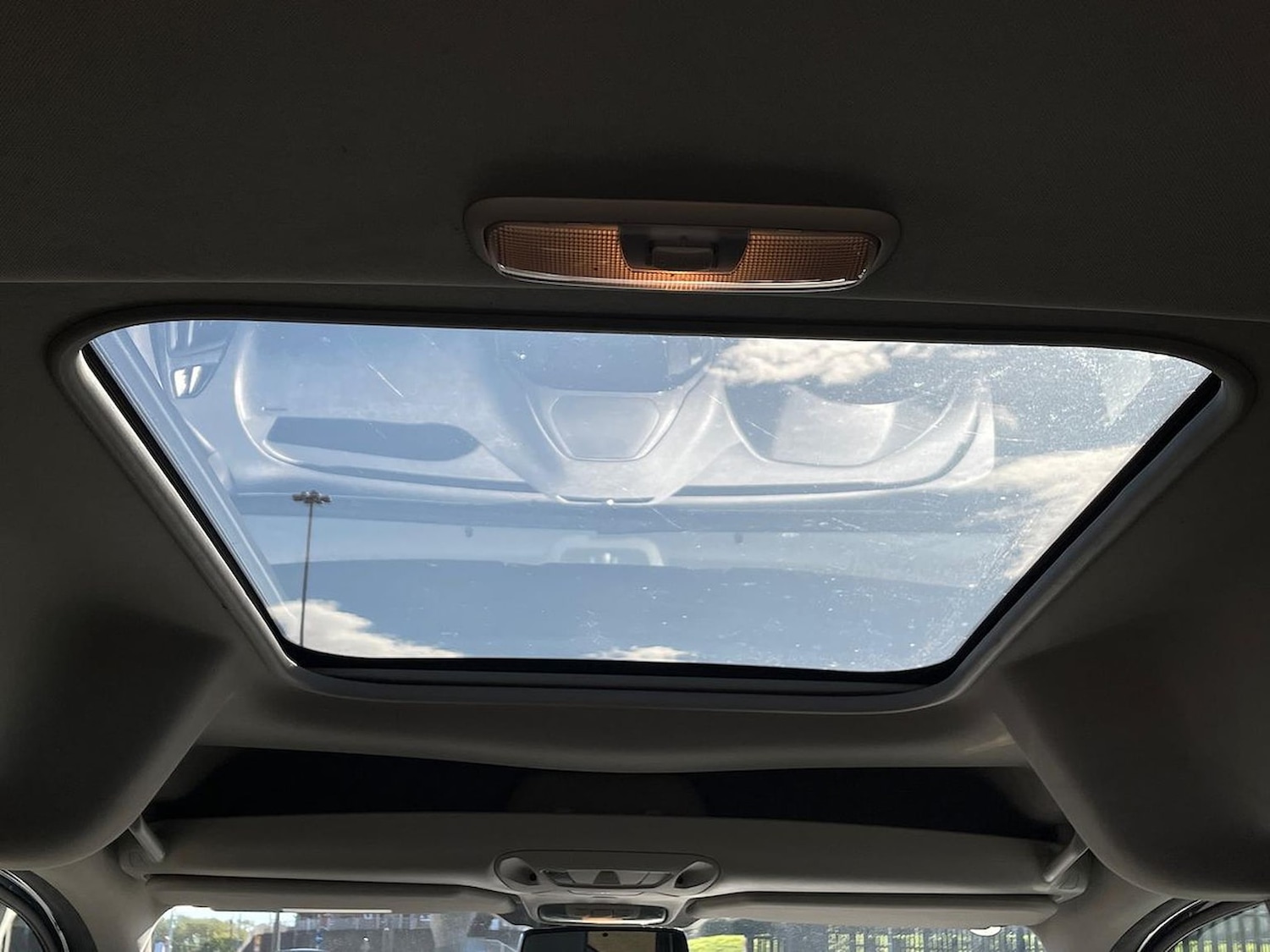 Used Ford Grand Tourneo Connect 2020 for sale - 76577191: Photo 32