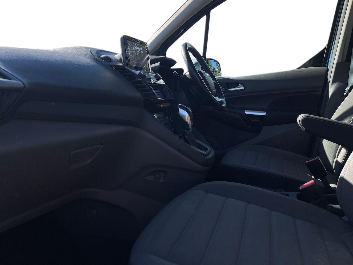 Used Ford Grand Tourneo Connect 2020 for sale - 76577191: Photo 7