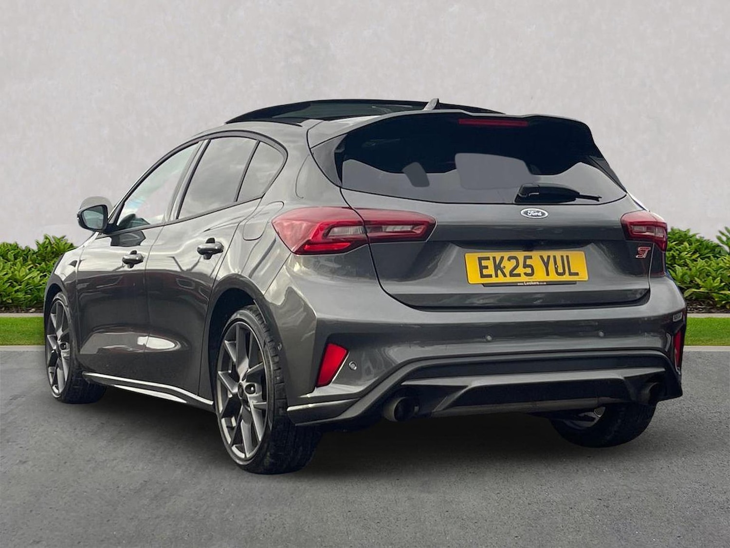 Used Ford Focus 2025 for sale - 76968962: Photo 2