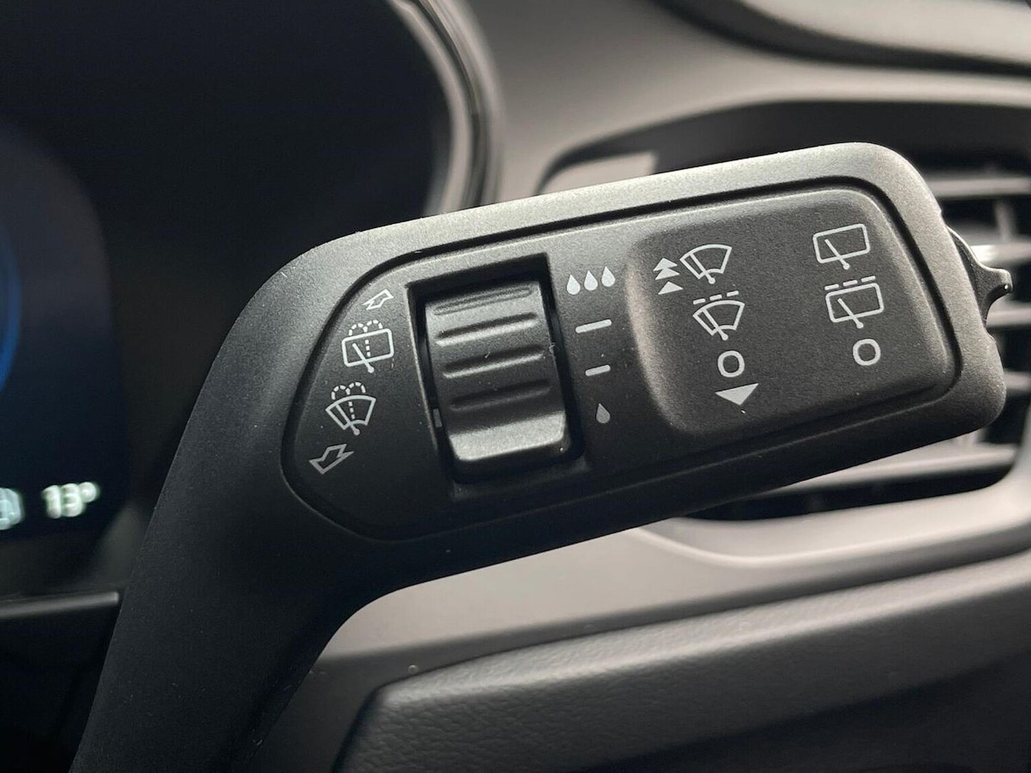 Used Ford Focus 2025 for sale - 76353660: Photo 29