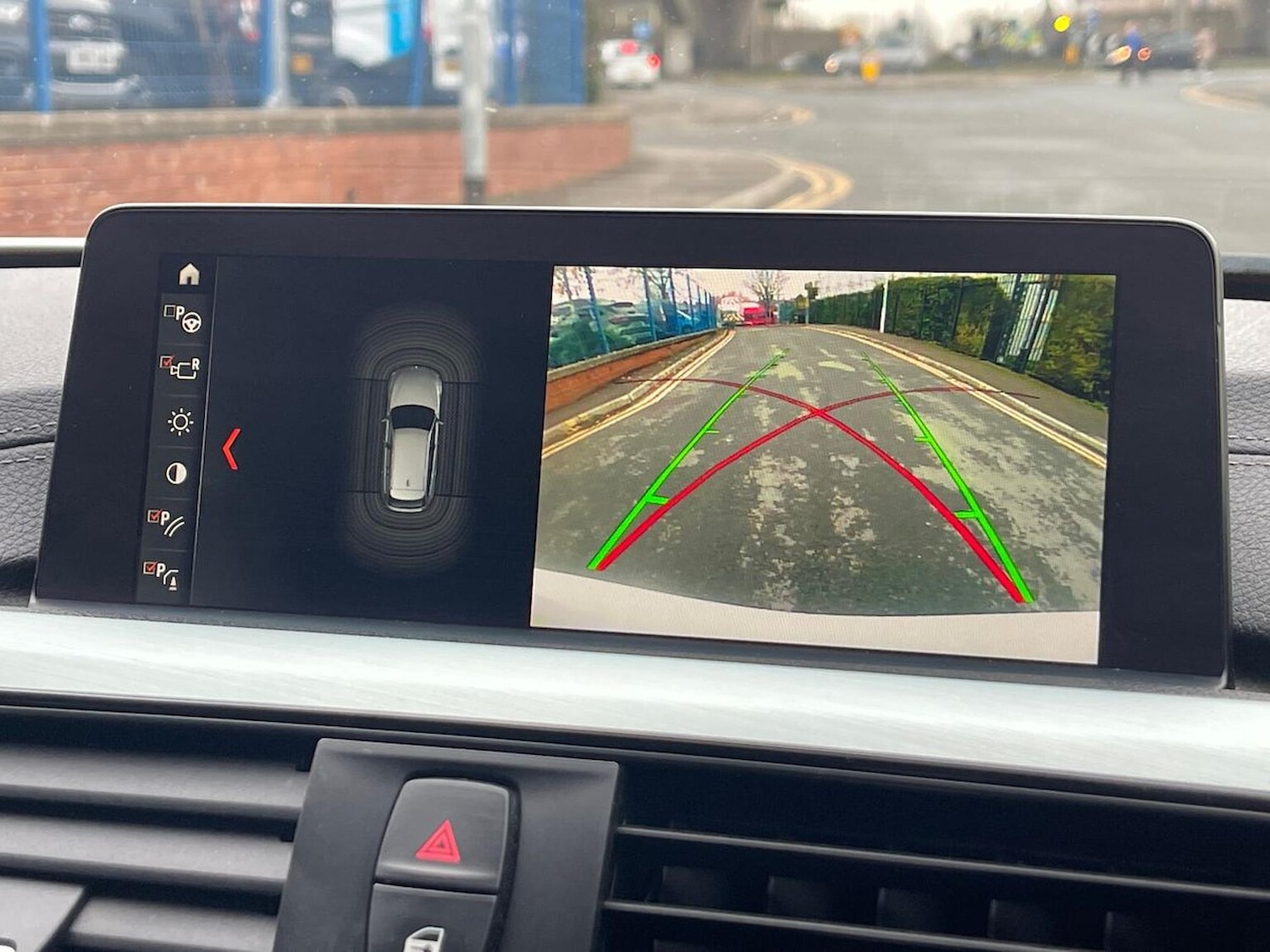 Used BMW 3 Series 2017 for sale - 76932281: Photo 11