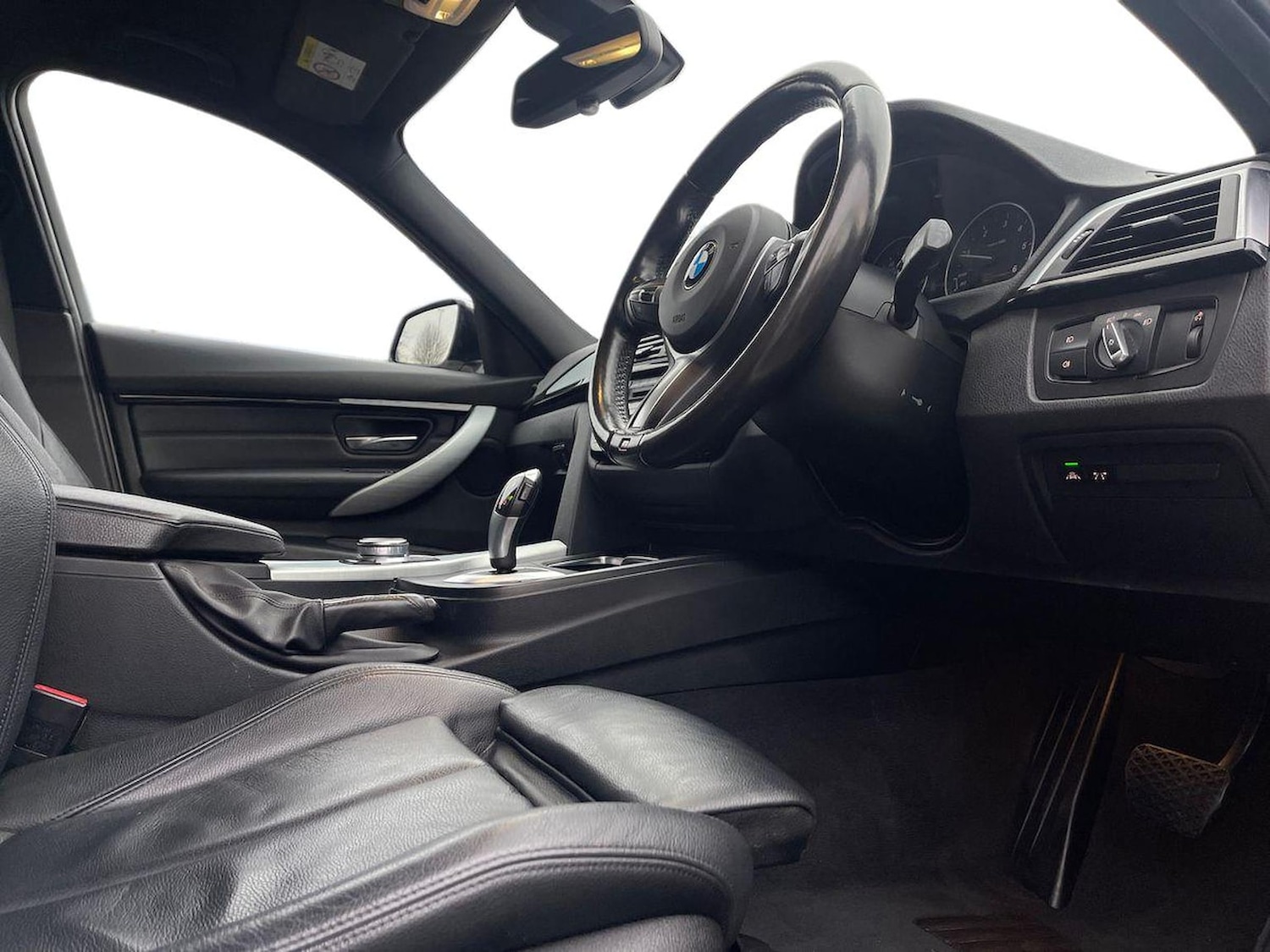 Used BMW 3 Series 2017 for sale - 76932281: Photo 15