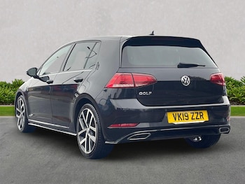 Used Volkswagen Golf 2019 for sale - 76547651: Photo