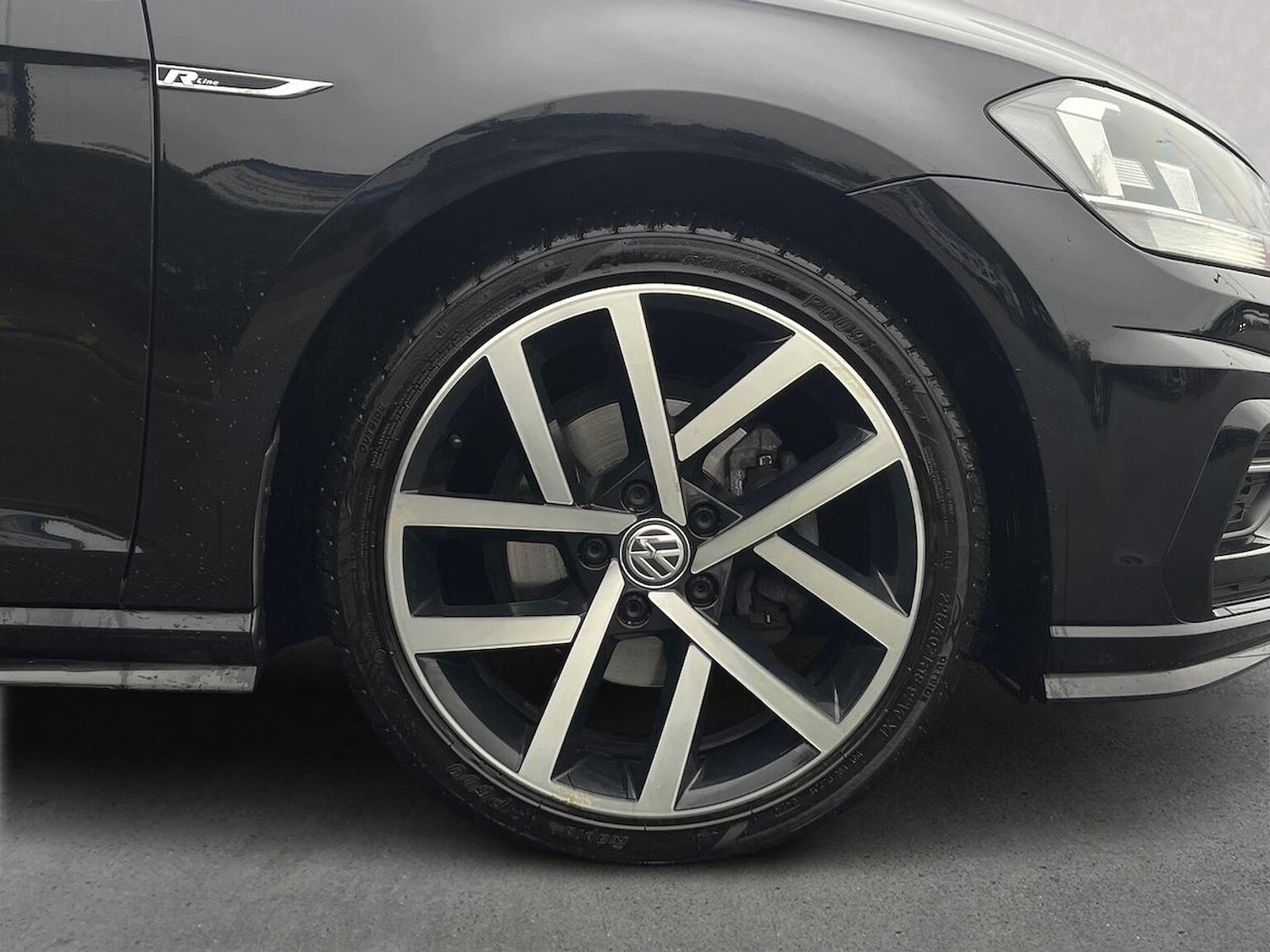 Used Volkswagen Golf 2019 for sale - 76547651: Photo 6