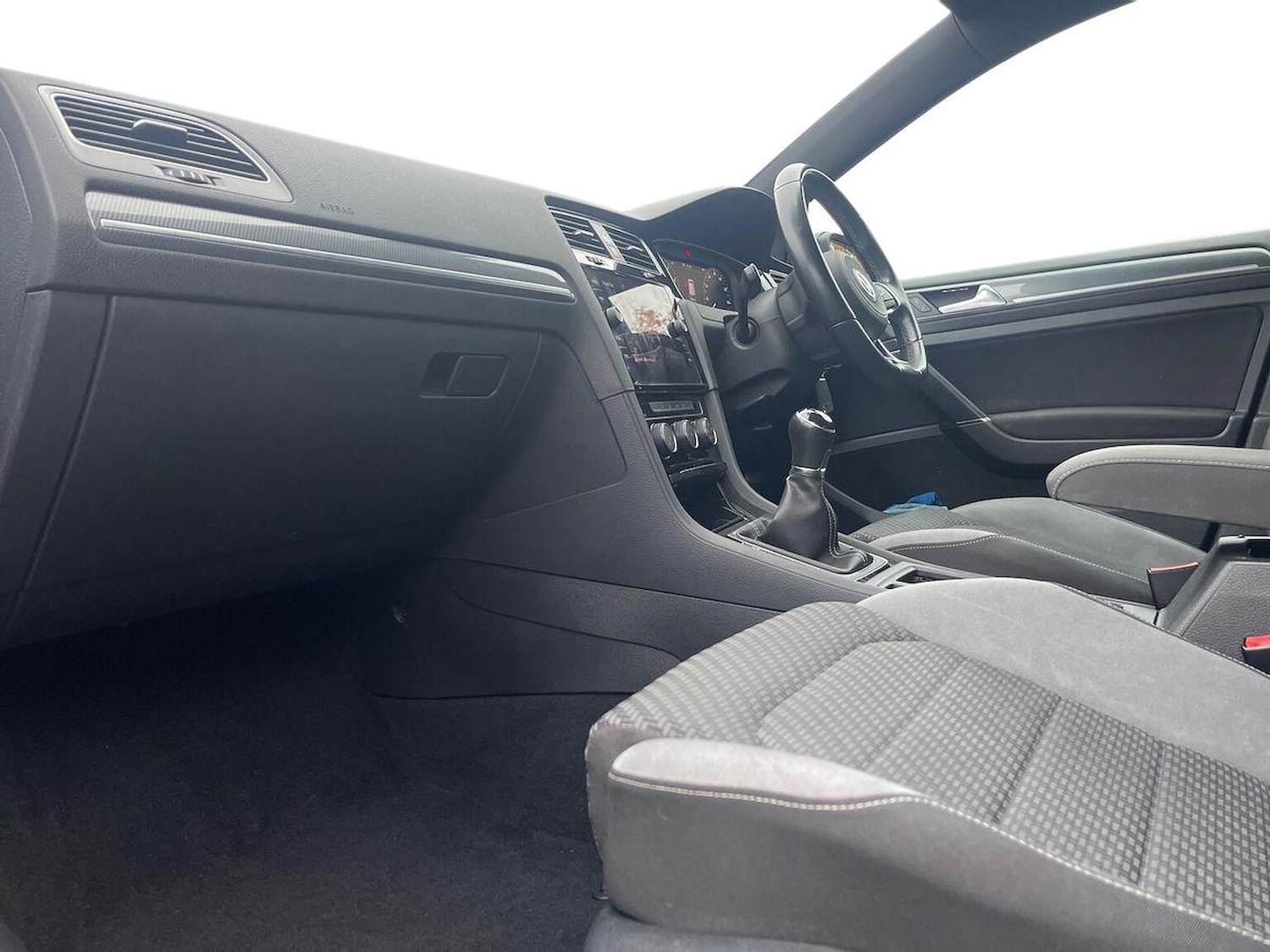 Used Volkswagen Golf 2019 for sale - 76547651: Photo 7