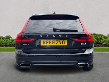 Used Volvo V90 2019 for sale - 75484897: Photo