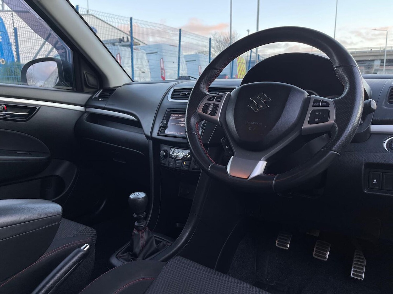 Used Suzuki Swift 2016 for sale - 77012365: Photo 15