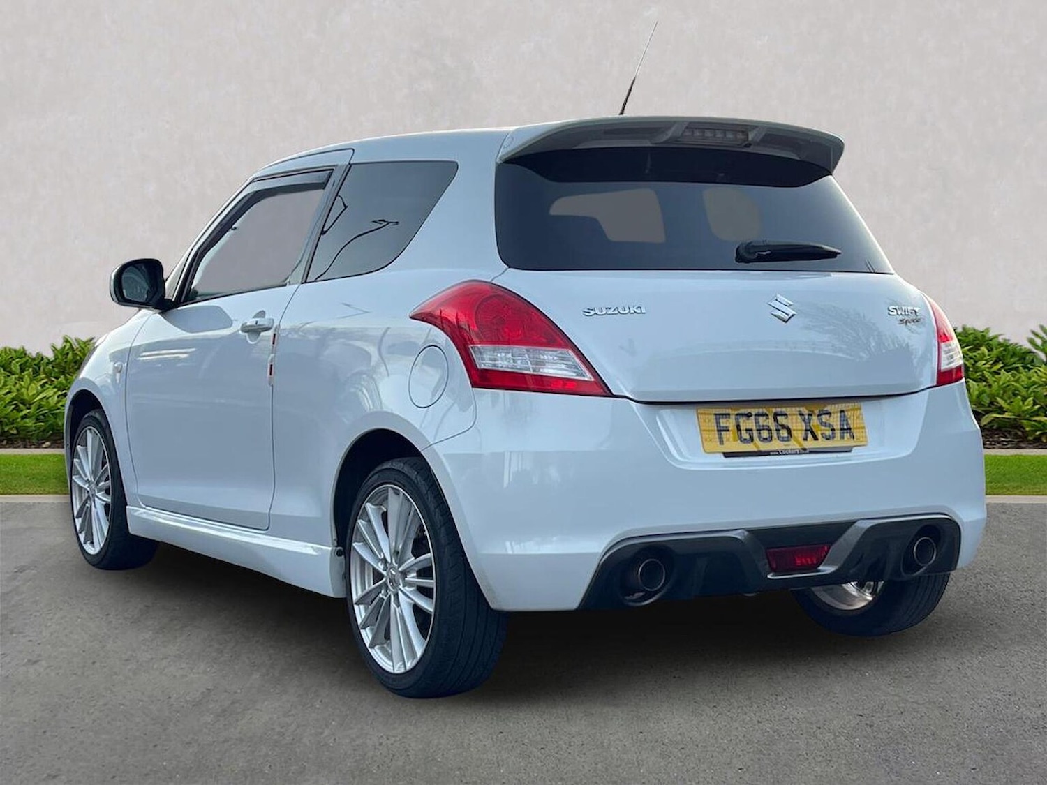 Used Suzuki Swift 2016 for sale - 77012365: Photo 2