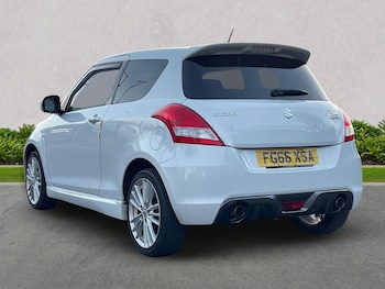 Used Suzuki Swift 2016 for sale - 77012365: Photo