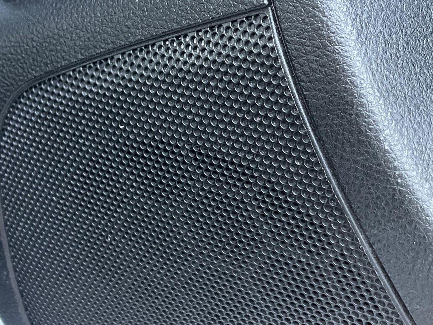 Used Suzuki Swift 2016 for sale - 77012365: Photo 33