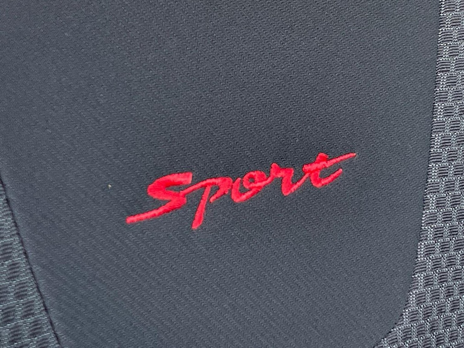 Used Suzuki Swift 2016 for sale - 77012365: Photo 41