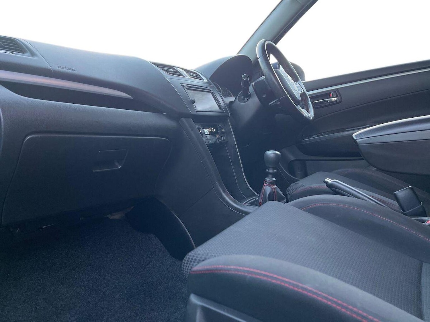 Used Suzuki Swift 2016 for sale - 77012365: Photo 9