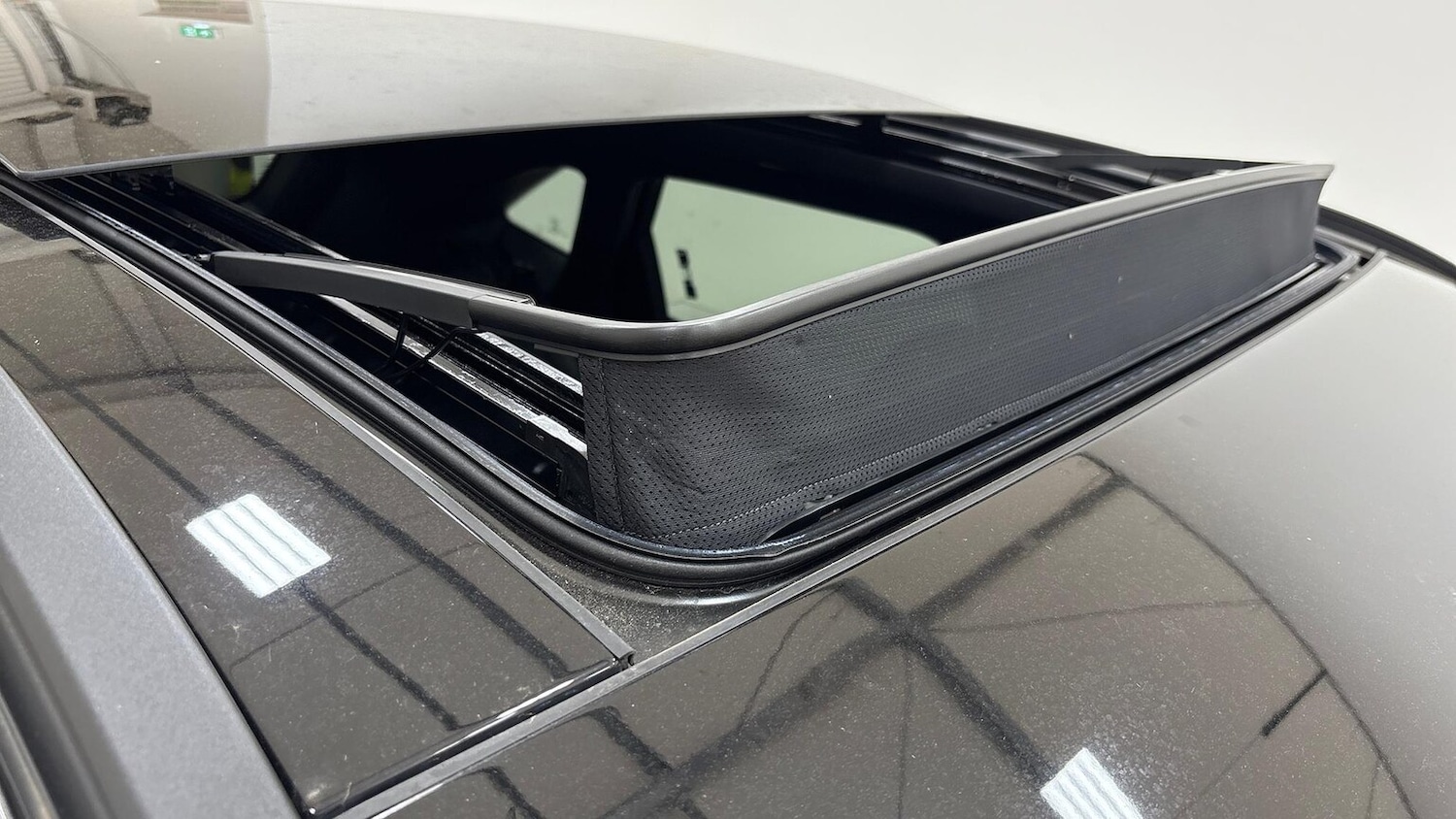 Used Ford Kuga 2025 for sale - 76687302: Photo 28