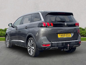 Used Peugeot 5008 2019 for sale - 77888582: Photo