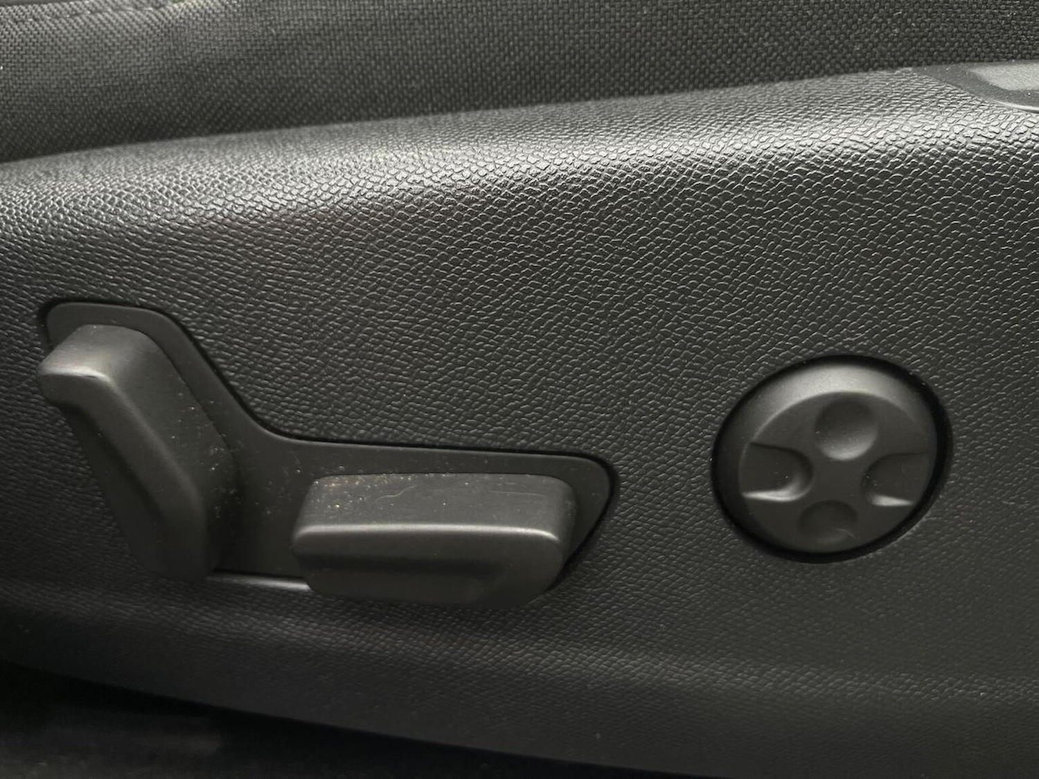 Used Peugeot 5008 2019 for sale - 77888582: Photo 30