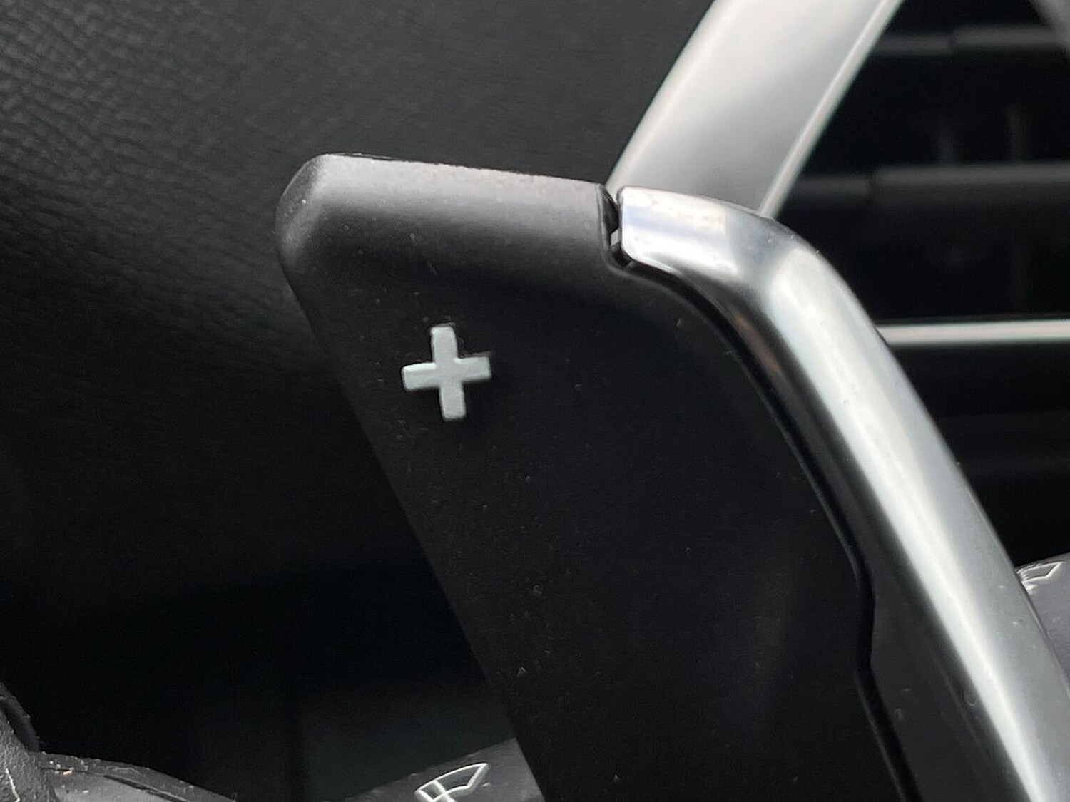 Used Peugeot 5008 2019 for sale - 77888582: Photo 43