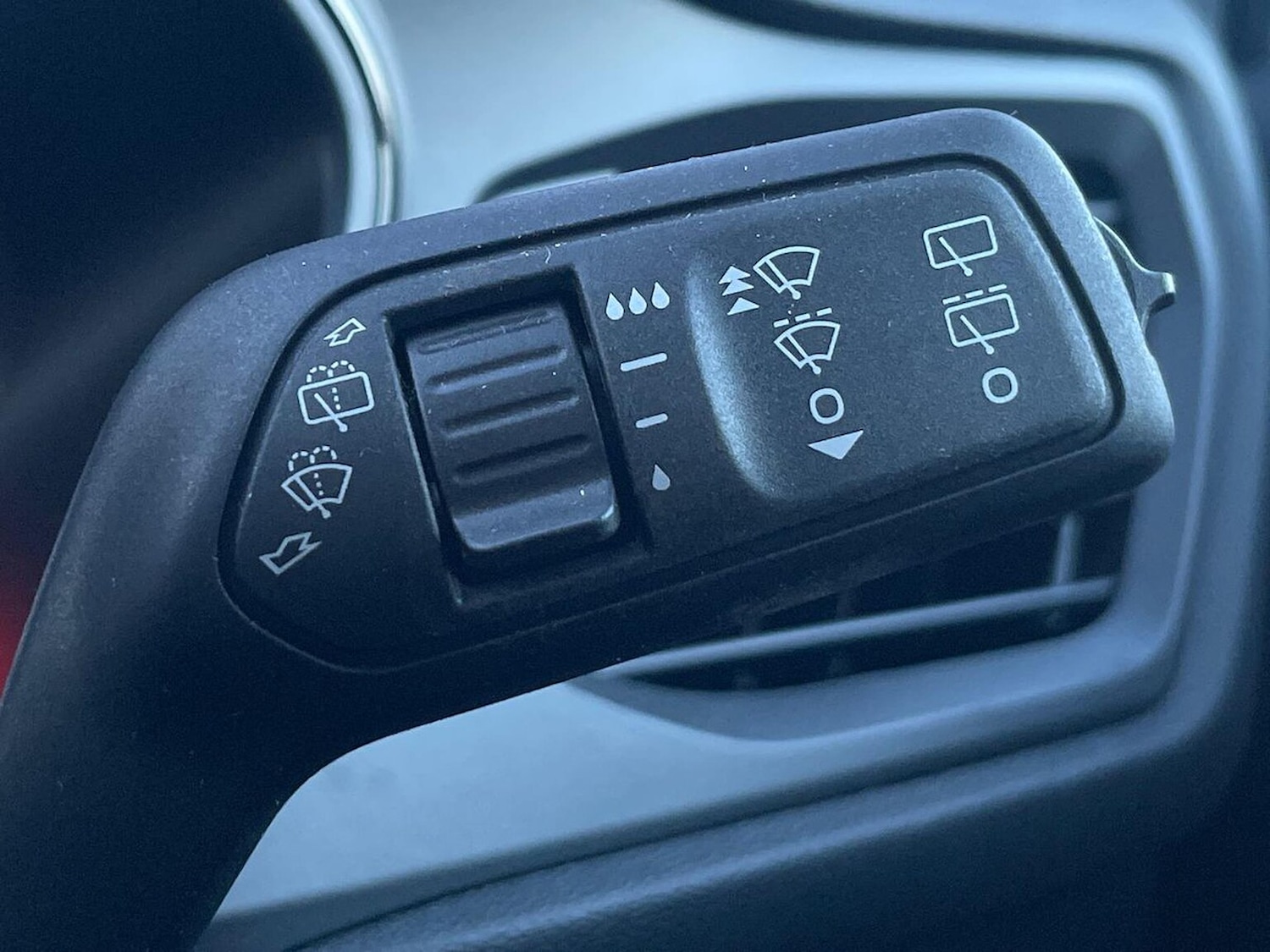 Used Ford Focus 2025 for sale - 76918927: Photo 29